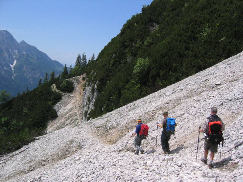 Hoehenweg.jpg
